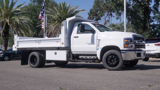 2024 Chevrolet Silverado