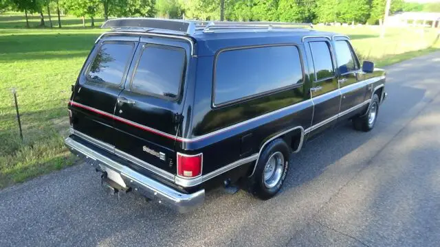 1986 chevrolet suburban 2wd silverado / very nice original interior