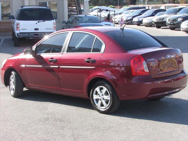 2008 hyundai accent se