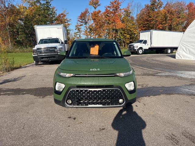 2022 kia soul ex