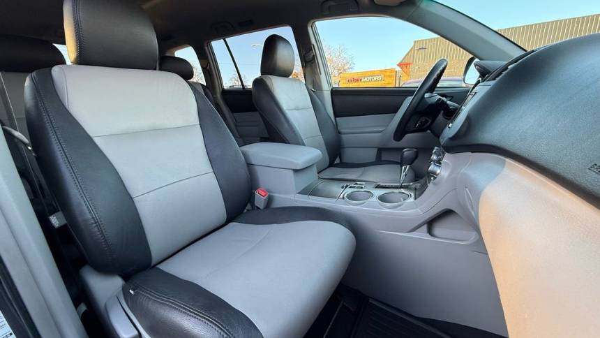 2012 toyota highlander