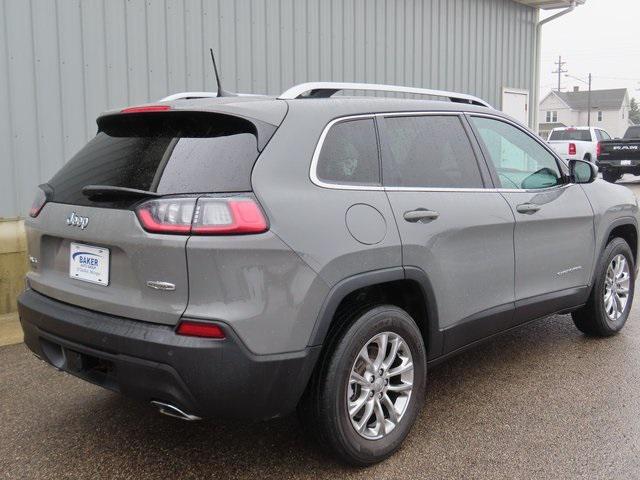 2021 jeep cherokee latitude lux