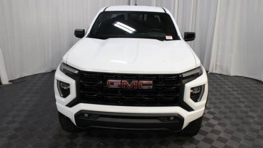 2024 GMC Canyon