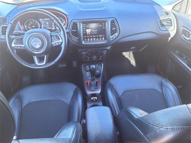 2020 jeep compass trailhawk