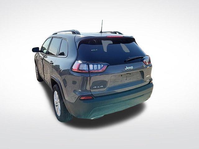 2022 jeep cherokee latitude lux