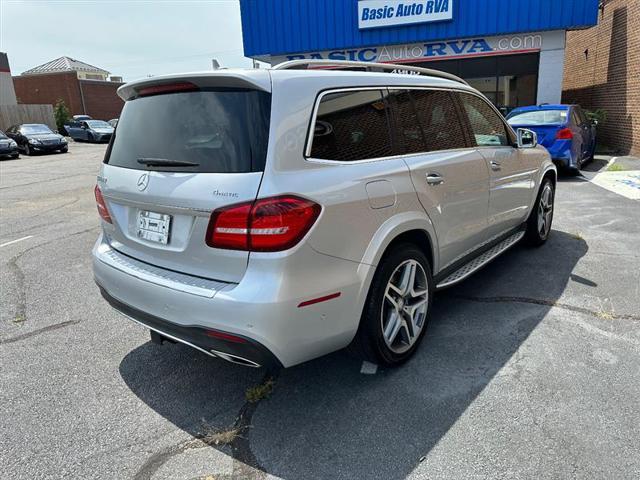 2017 mercedes-benz gls 550 base 4matic