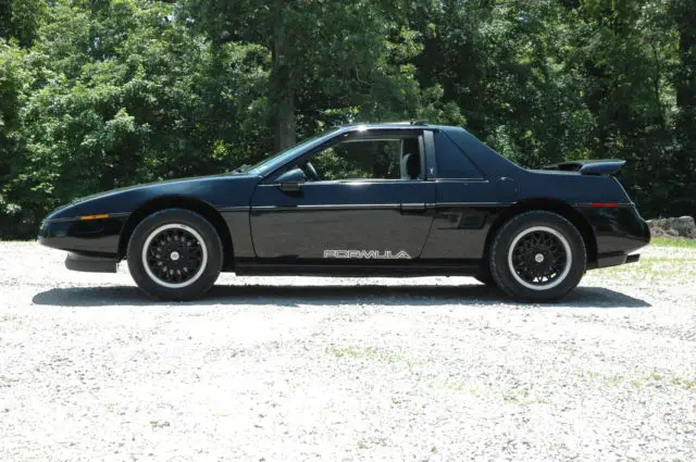 1988 pontiac fiero sport coupe 2-door 2.8l