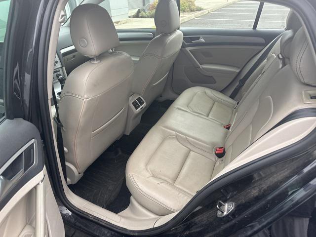 2017 volkswagen golf tsi s 4-door