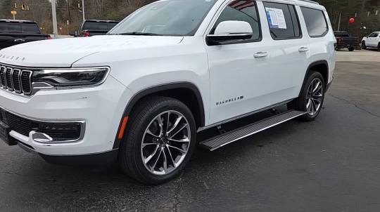 2022 Jeep Wagoneer