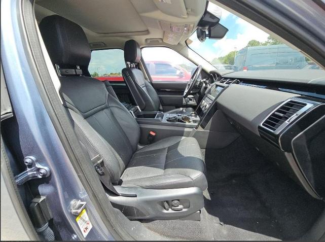 2019 land rover discovery se