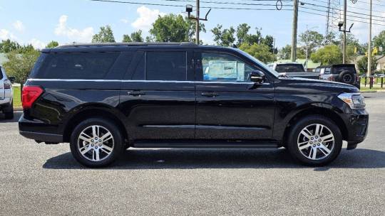 new 2024 ford expedition max xlt rwd
