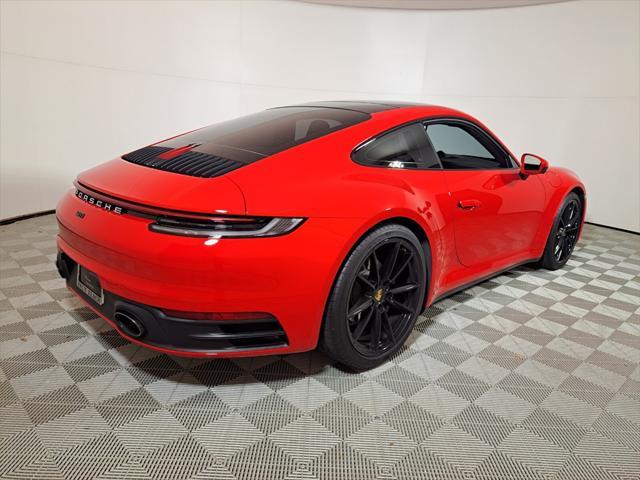 2022 porsche 911 carrera