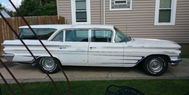 1960 pontiac catalina 9 pass safari wagon similar to kingswood parkwood nomad