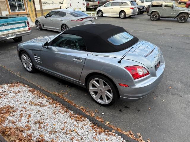 2005 chrysler crossfire base