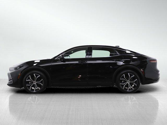 2024 toyota crown xle