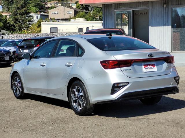 2021 kia forte lxs