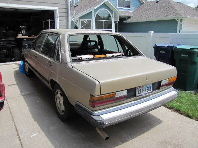 1983 audi 5000 turbo gas, running w/many spare parts