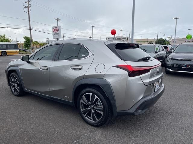 2019 lexus ux 250h base