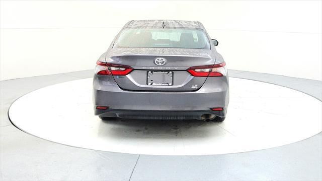 2023 toyota camry le