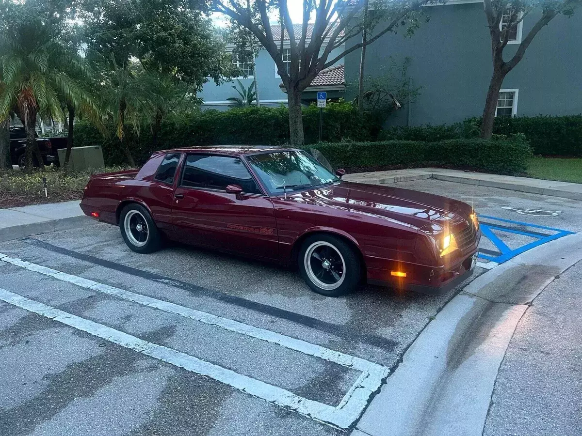 1985 chevrolet monte carlo coupe red