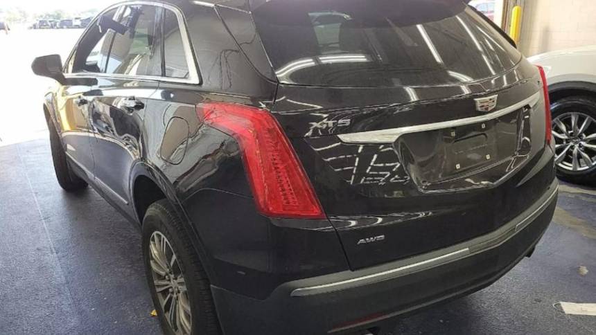 2018 cadillac xt5 base