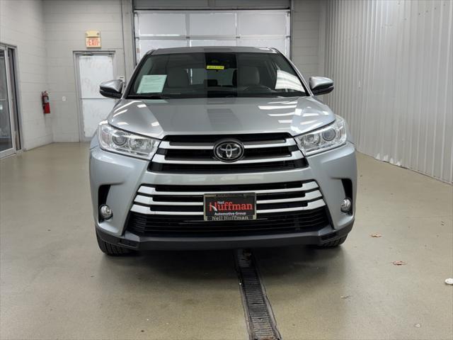 2019 toyota highlander le plus
