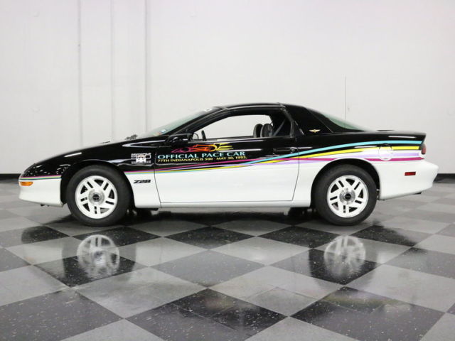 very clean indy 500 pace car! 39k easy miles, great paint/decals, interior! cool