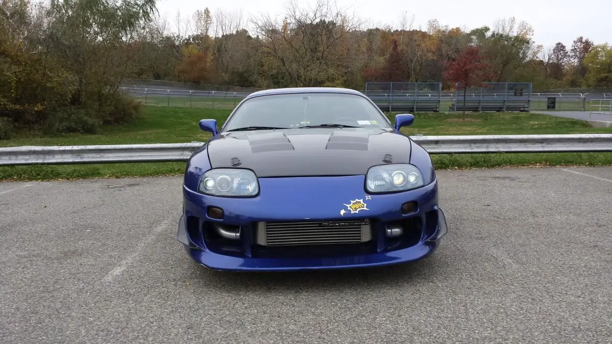 1994 toyota supra turbo! 6-speed with removable sport roof!