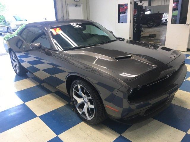 used 2016 dodge challenger sxt hazard, ky 41701 for sale in browns fork, kentucky