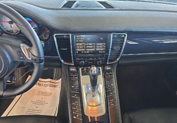 2012 porsche panamera hybrid s