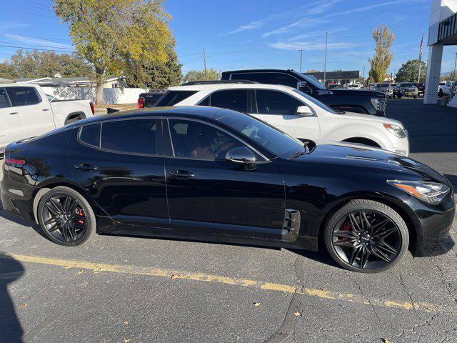 2022 kia stinger gt2