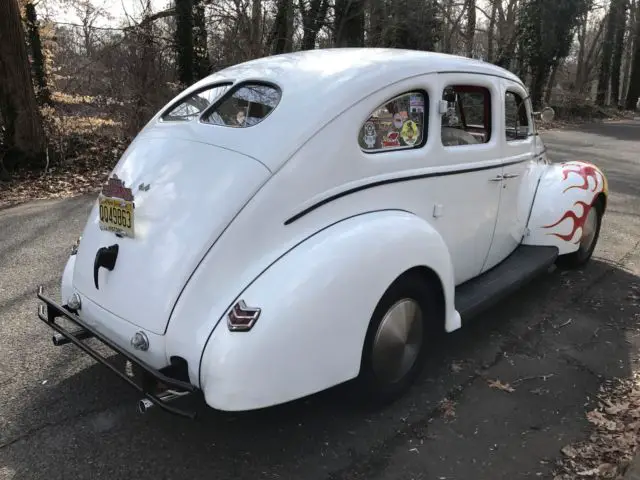 1940 ford sedan deluxe - frame up restoration