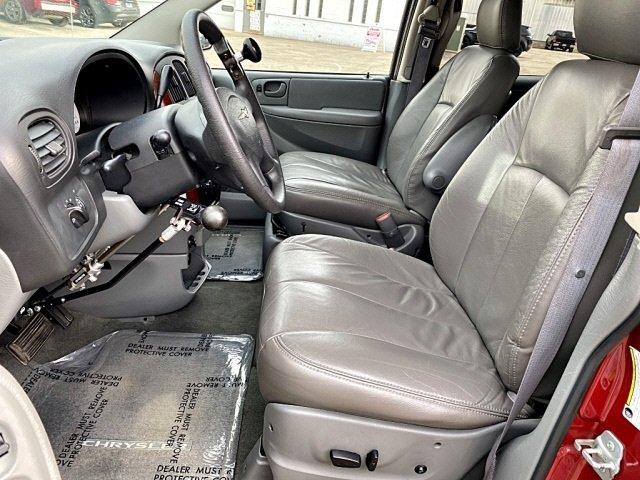 used 2007 chrysler town & country monroe, wi 53566 for sale in monroe, wisconsin