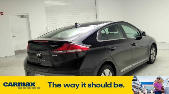 2022 Hyundai Ioniq