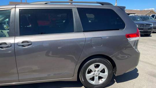2012 Toyota Sienna
