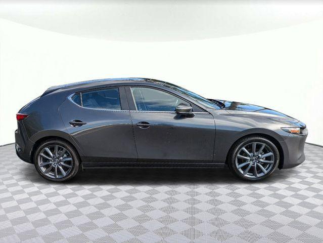 2022 mazda mazda3 fwd w/preferred package