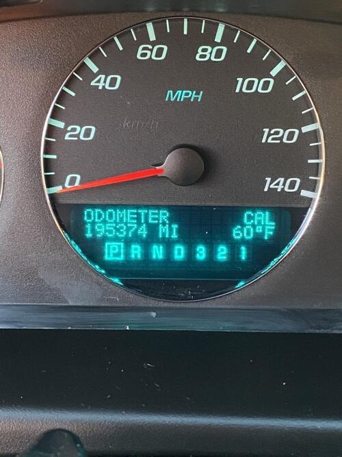 2007 chevy impala runs and drives good has good tires 195k miles