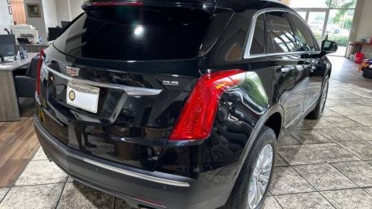 2018 cadillac xt5 base