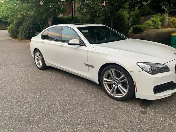 2014 bmw 7 series 750i sedan 4d in charbonneau, oregon