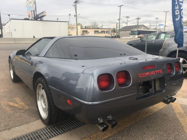 1991 chevrolet corvette base hatchback 2-door 5.7l no reserve !!! bid to win!!!