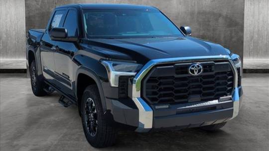 new 2024 toyota tundra sr5 crewmax 5.5' bed 4wd