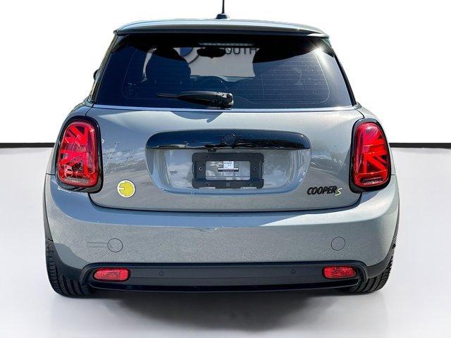 2023 mini se hardtop cooper