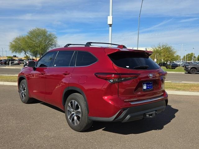 2022 toyota highlander xle