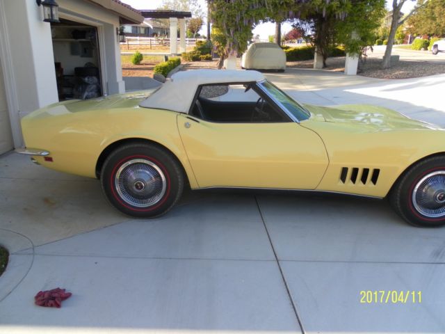 1968 classic corvette hardtop convertible