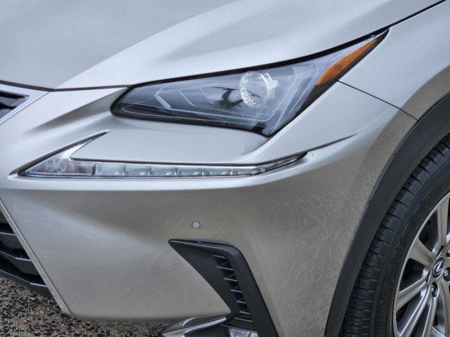 2021 lexus nx 300 base