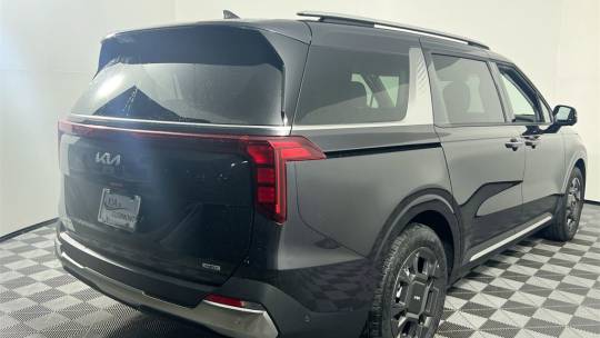 2025 Kia Carnival