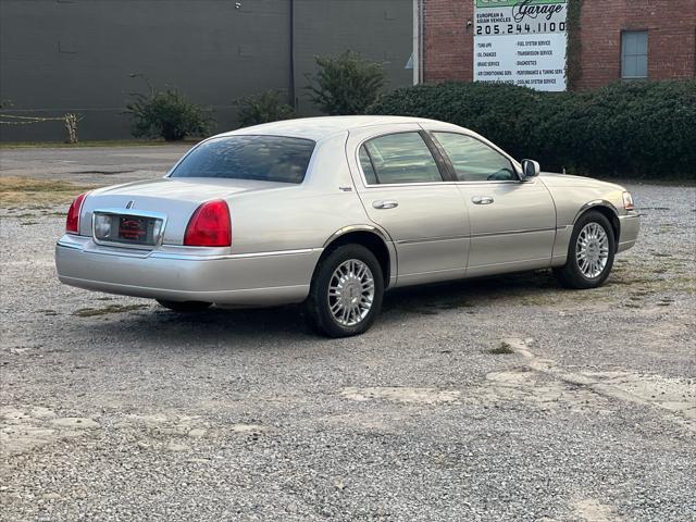 2008 lincoln town car signature