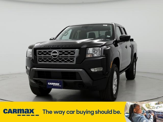 2022 nissan frontier sv