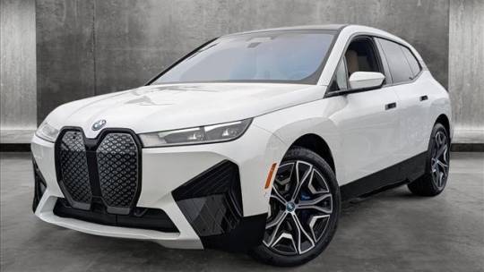 2025 BMW iX