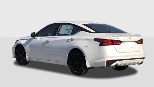 2025 Nissan Altima